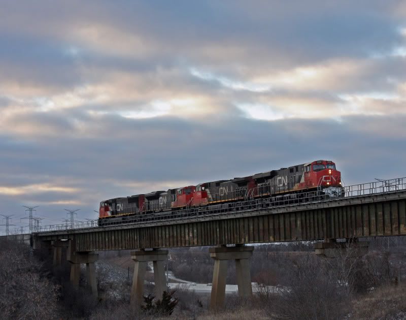 IMAGE: http://i809.photobucket.com/albums/zz12/JA_4729/CN2288humber.jpg