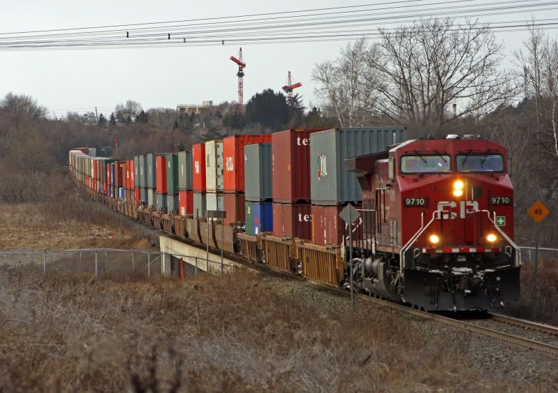 IMAGE: http://i809.photobucket.com/albums/zz12/JA_4729/CP9719south.jpg