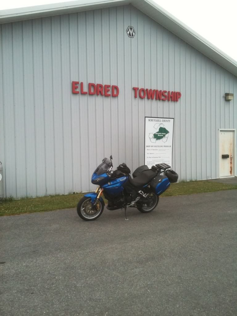 http://i809.photobucket.com/albums/zz13/AHD43/097a3b1a.jpg