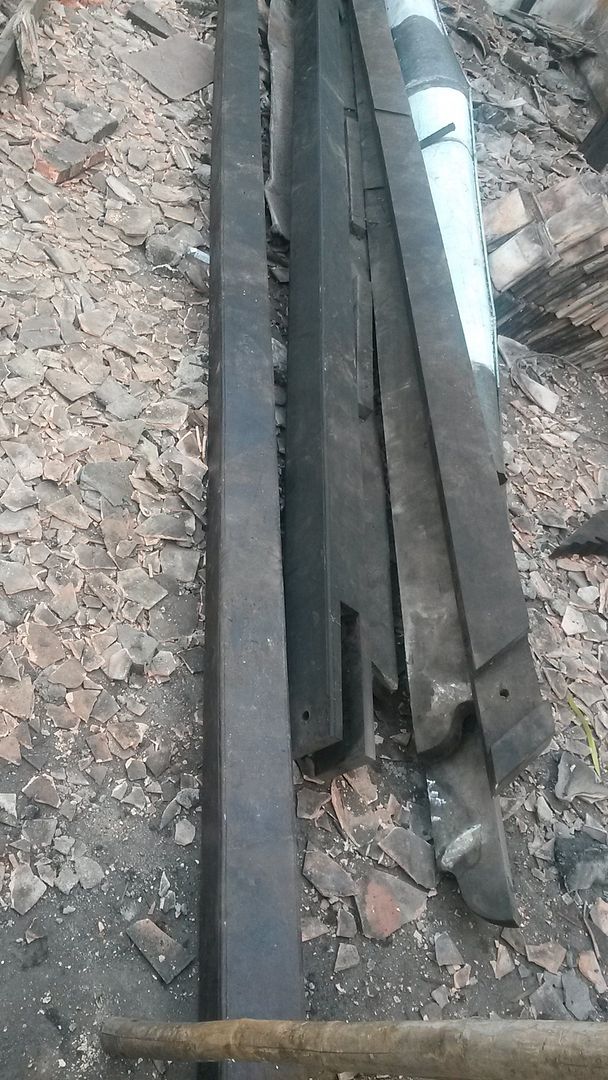 Dọn nhà cổ thanh lý hết cột, đòn gỗ - 1