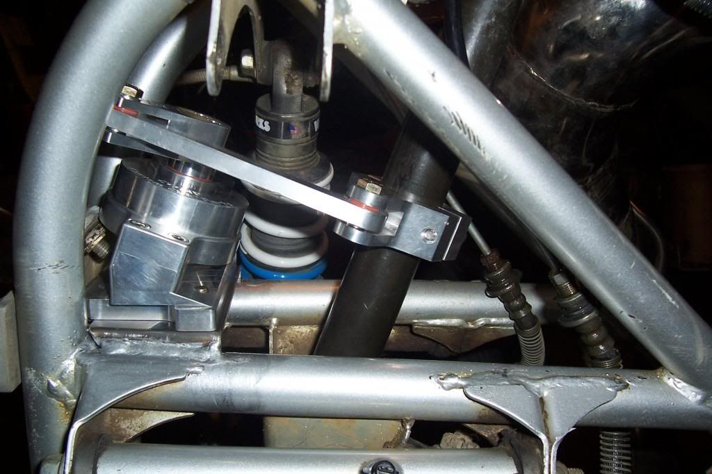 Fitting a Yamaha YFZ 450 CCP steering stabilizer on a blaster!