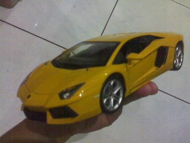 I think it's already like the white Aventador upgraded version but 