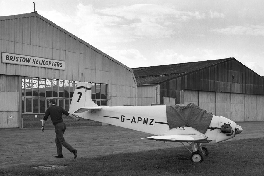  photo G-APNZ900_zpstr4ohehh.jpg