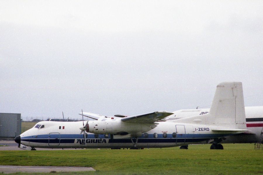 http://i809.photobucket.com/albums/zz20/A30yoyo/I-ZERDEastMidlandsAirport90.jpg