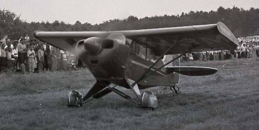  photo N3M-taxying_zps6a145b4c.jpg