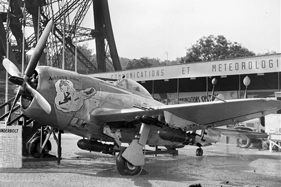  photo P-47Eiffel_zps0dd9de48.jpg