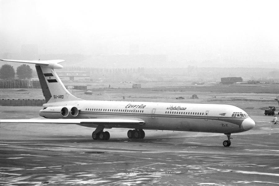 http://i809.photobucket.com/albums/zz20/A30yoyo/SU-ARO-egyptair-900.jpg